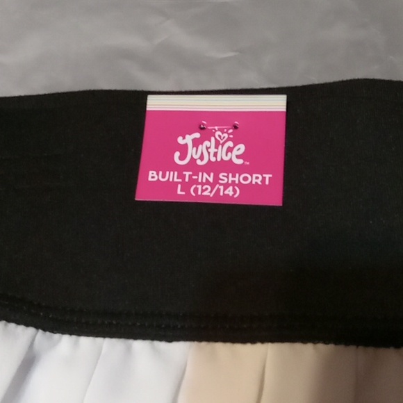 Justice Girl's Pleated Skort. Size Large (12-14) - Picture 7 of 9